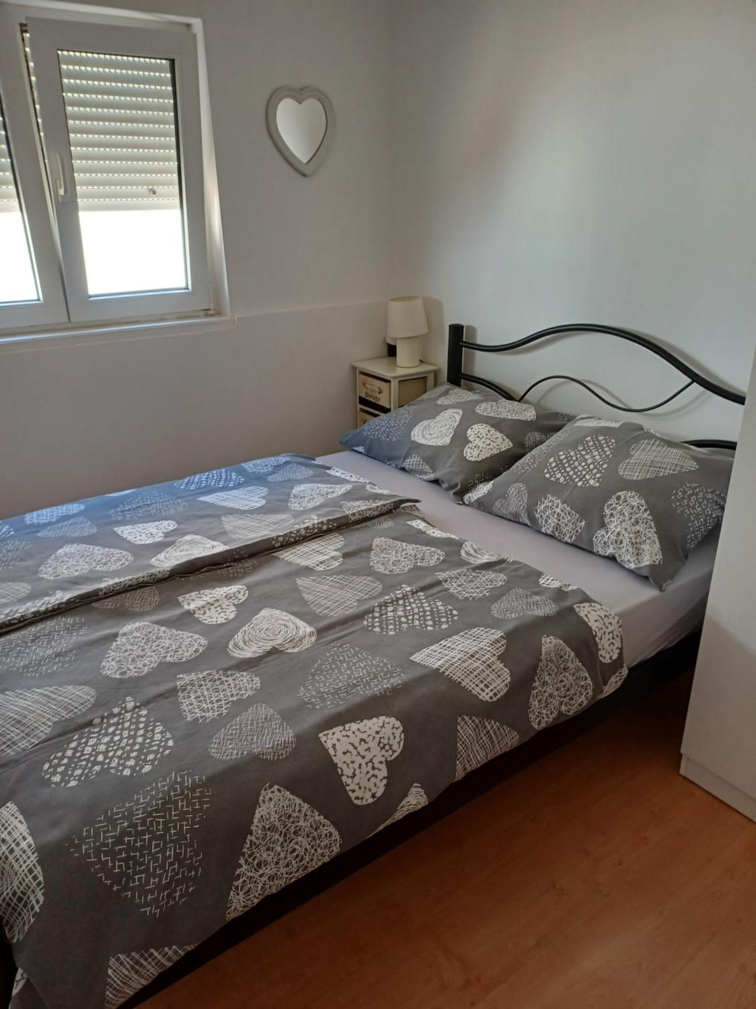 Apartments Juric - Zablace Luaran gambar