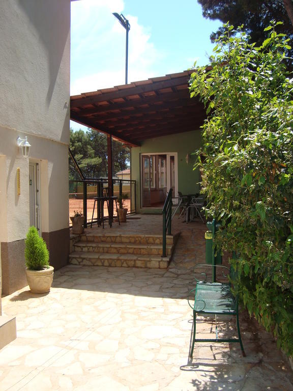 Apartments Juric - Zablace Luaran gambar