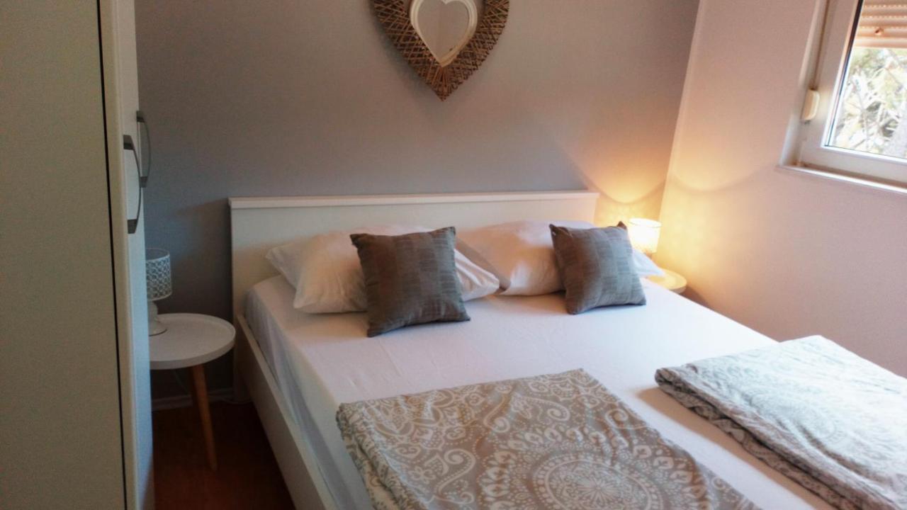 Apartments Juric - Zablace Luaran gambar